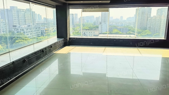 苏银大厦二手房实景图