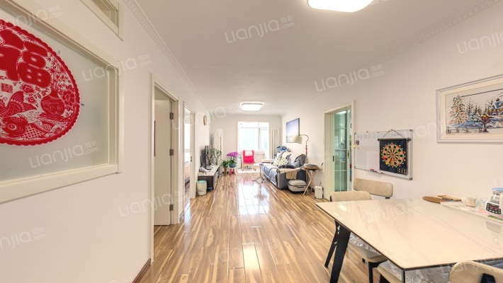 泰然居二手房实景图