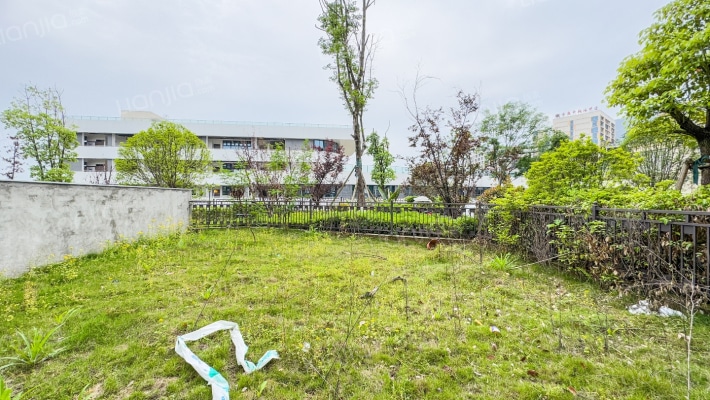 保利茵梦湖云麓二手房实景图