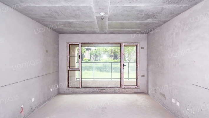 翡翠府二手房实景图