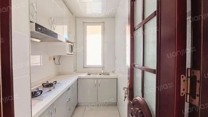 水岸花城 2室1厅 南 北-厨房