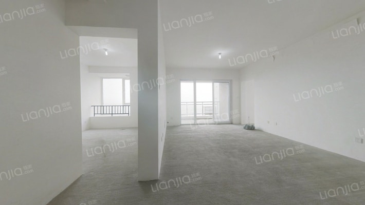 南滨佳苑二手房实景图