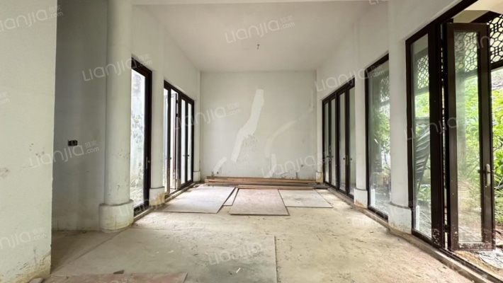 中海汤泉二手房实景图