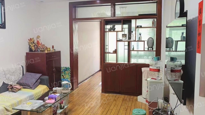 饮食服务公司宿舍楼二手房实景图