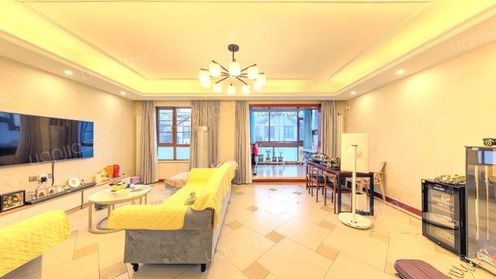 富力丹麦小镇C区二手房实景图