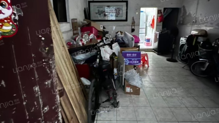 西隅窄巷二手房实景图