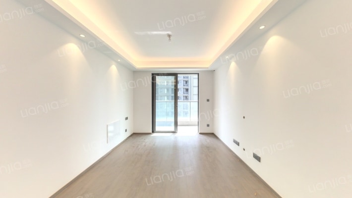 融创未来金融城-源融佳苑二手房实景图