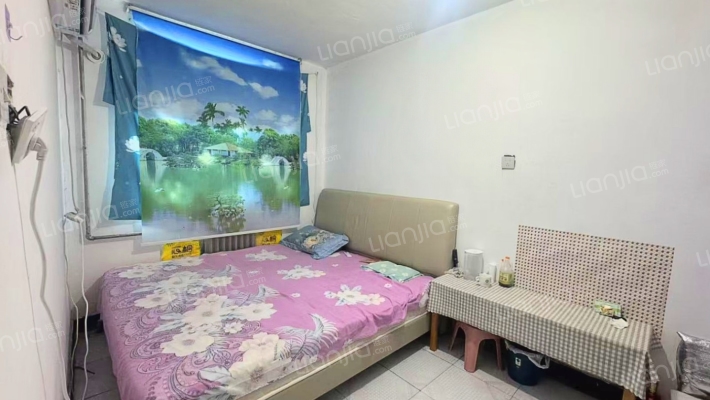 火车站 南北通透两居 业主诚心出售-卧室B