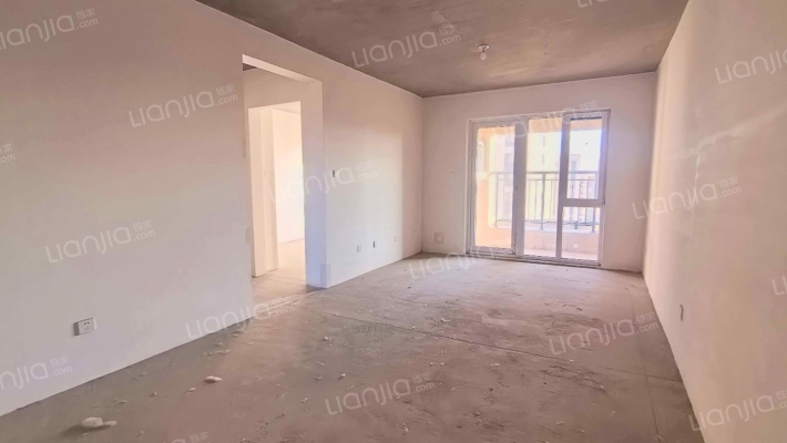 大社区 南北通透 好楼层 采光视野好 北京公交直达小区-客厅