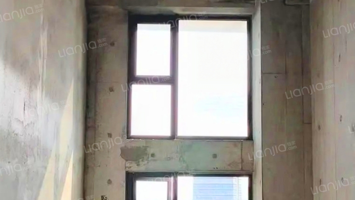 里城晴樾中心二手房实景图