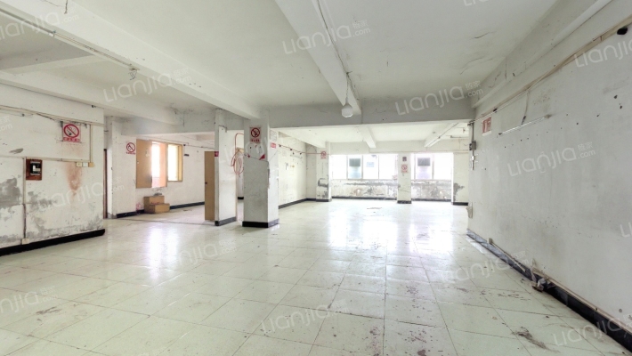 金鹏花园二手房实景图