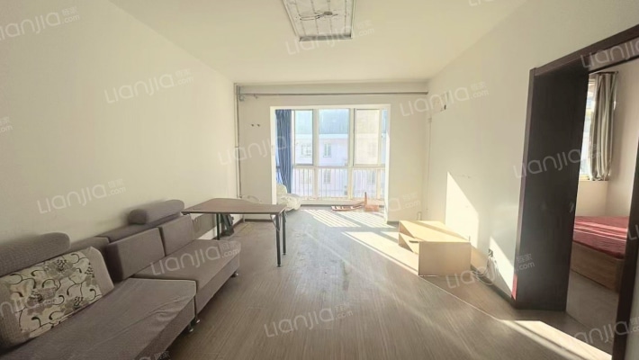 永安小区 4室2厅 南 北-客厅