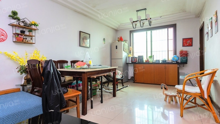 西山苑二手房实景图