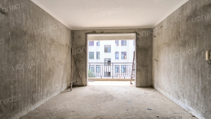 颐和一品尊府二手房实景图