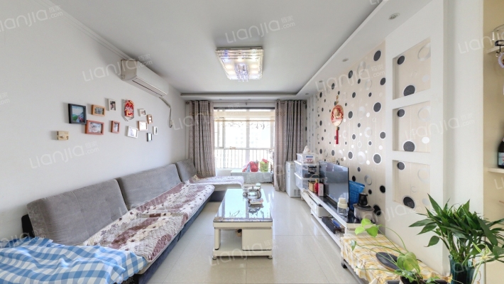 水印莱茵二手房实景图