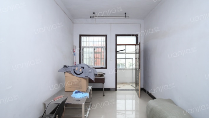 章华台路中段65号二手房实景图