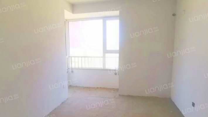 小区发展成熟，集中供暖，适宜居住，生活配套齐全-卧室A