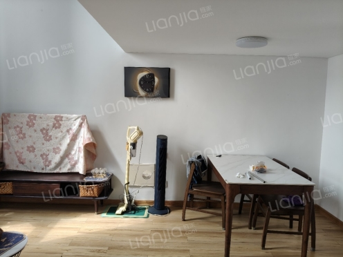 整租·嘉霖深湾1号 4室2厅 西南