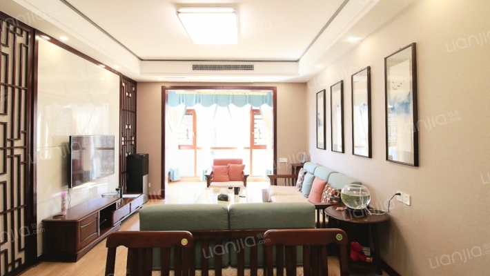 南河金域香江 精装两室 带车位 中式风格 地段繁华-客厅