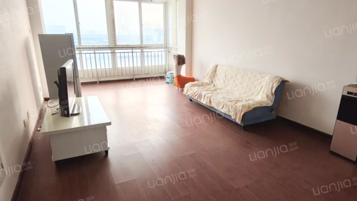 嘉利佳苑二手房实景图