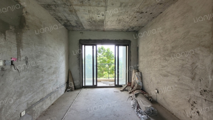 江畔豪庭贝悦湾二手房实景图