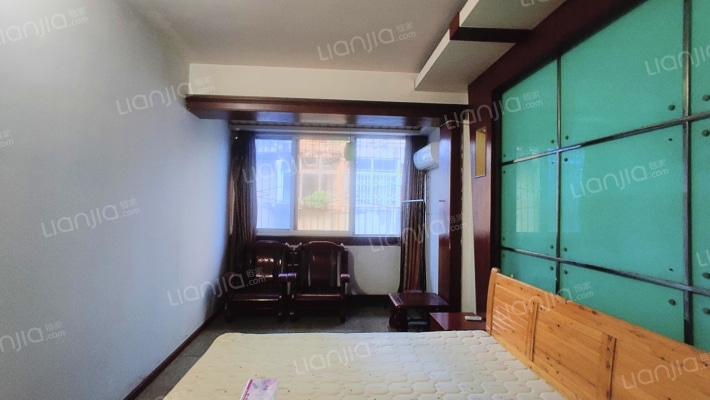 横丁字街45号二手房实景图