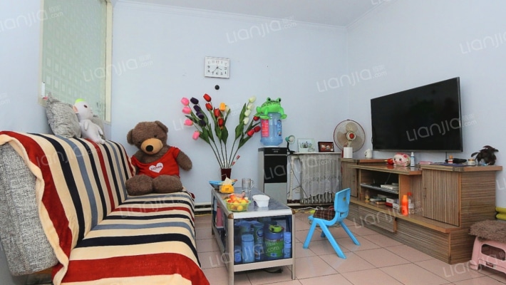 钟楼大街56号院二手房实景图