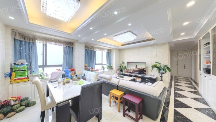 梧桐水岸花园B区二手房实景图