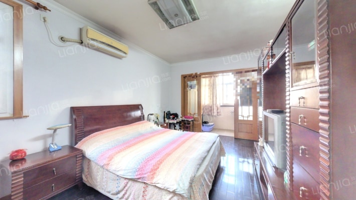 华东公寓二手房实景图