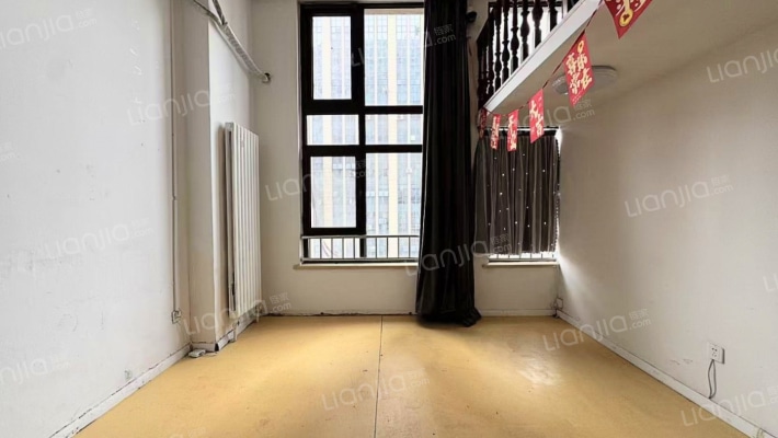 睿品大厦二手房实景图