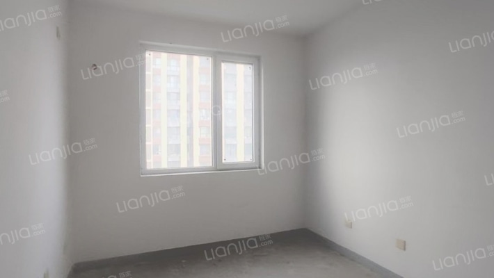 南北通透大四居  名厨明卫，房证满二，公交直达-卧室D