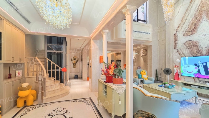 绿地中央公园璟璞二手房实景图