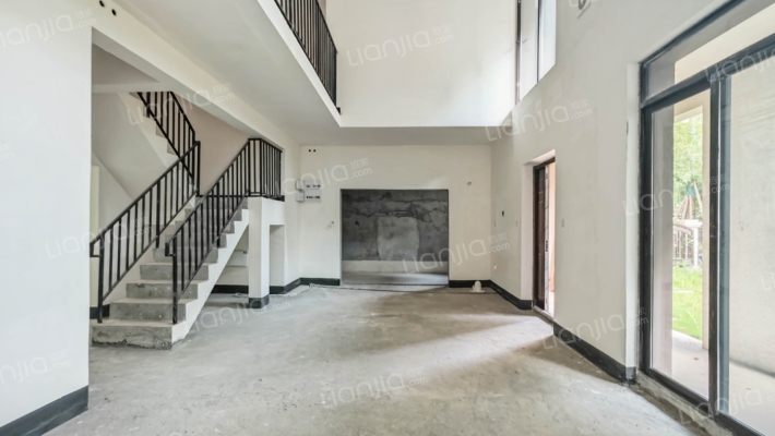 天辰雅墅二手房实景图