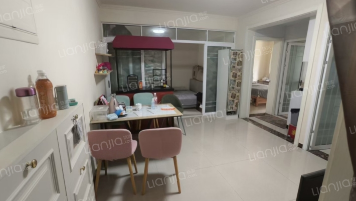 拎包入住、通勤必备、出行方便、采光视野好-餐厅