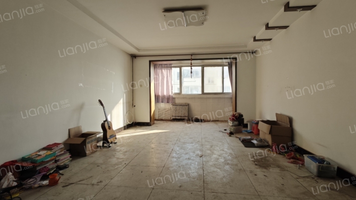 鼓楼大街步行街  西丁三义 南北通透大三居-客厅