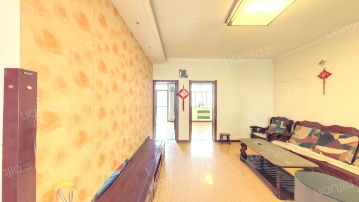 乡镇局宿舍二手房实景图