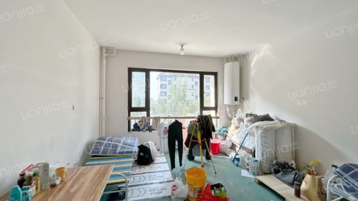 凤城翡翠湖二手房实景图