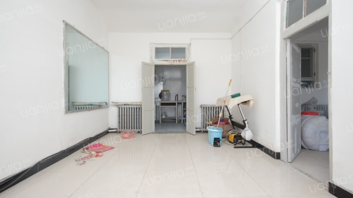 建恩胡同二手房实景图