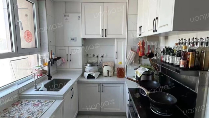 凯兴花园  三居室 自住装修 满二-厨房