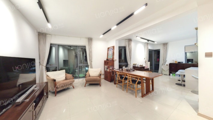 天安高尔夫海景花园二手房实景图