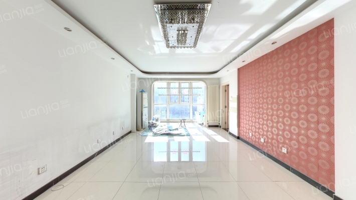 兴政家园二手房实景图