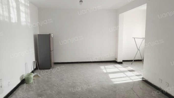 洪井小区二手房实景图