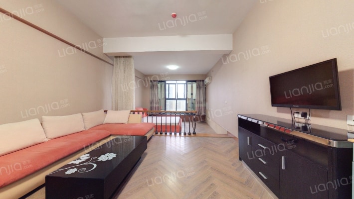 新世界柏丽轩二手房实景图