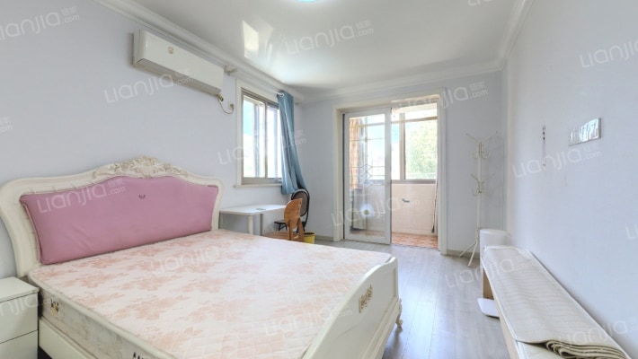 国顺路300弄二手房实景图