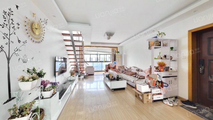 佘山家园二手房实景图