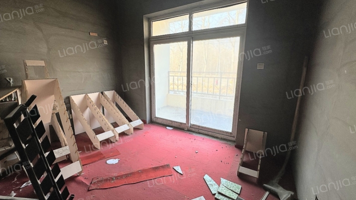 码头离高速近 联排别墅前后带小院 低总价 可议-卧室C