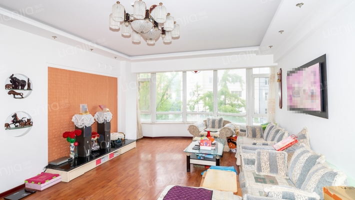 鸿景园二手房实景图