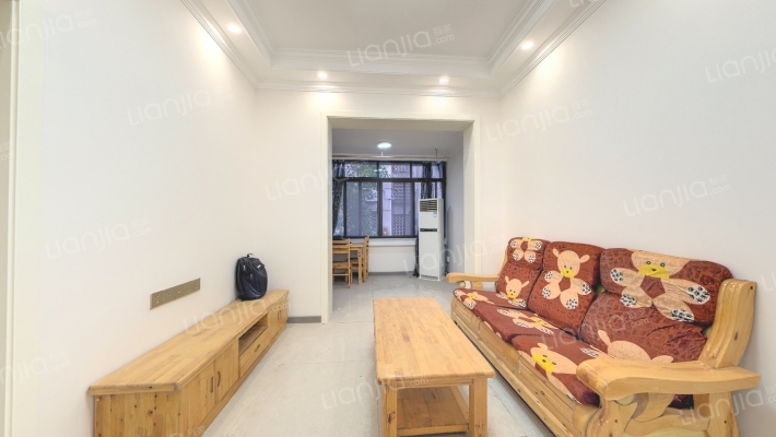 劳动村二手房实景图