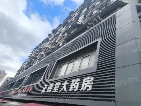 整租·国宾豪庭一期快乐空间 3室3厅 东南/南