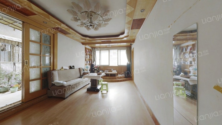 延安中路85号二手房实景图